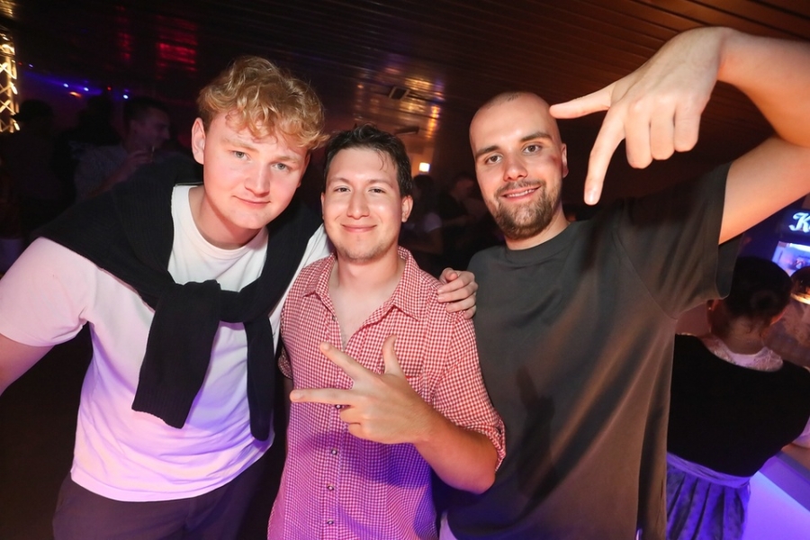 2025-08-02-1st-floor-eddi-0005.jpg 2025-08-02-1st-floor-eddi-0005.jpg