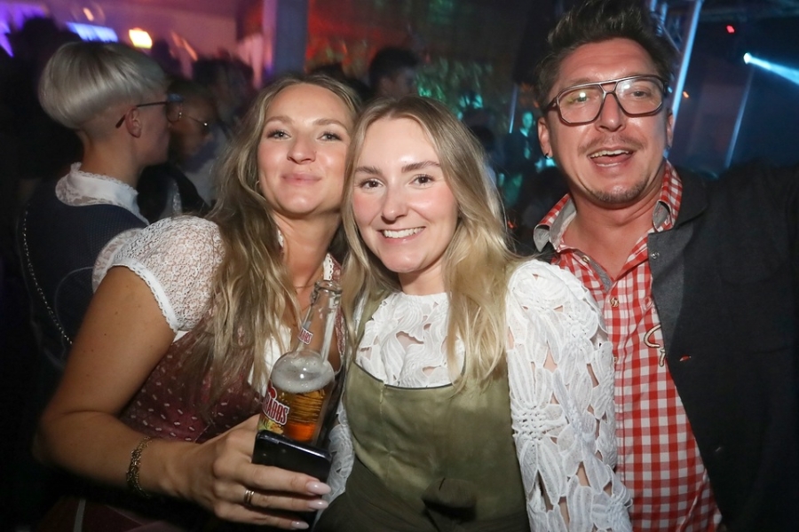 2025-08-02-1st-floor-eddi-0018.jpg 2025-08-02-1st-floor-eddi-0018.jpg