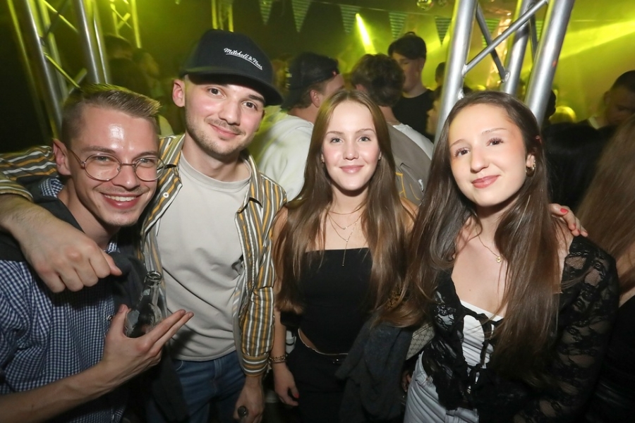 2025-08-02-1st-floor-eddi-0024.jpg 2025-08-02-1st-floor-eddi-0024.jpg