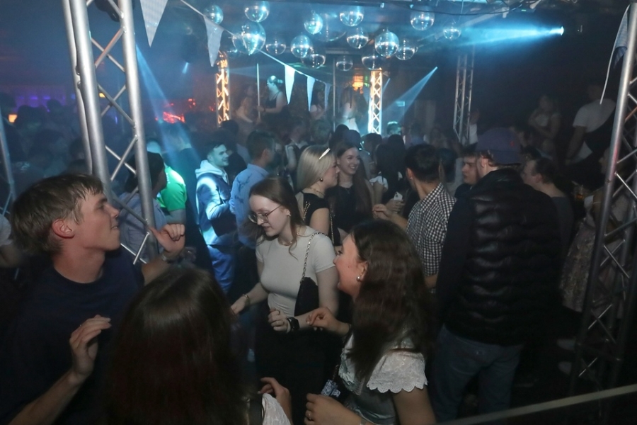 2025-08-02-1st-floor-eddi-0042.jpg 2025-08-02-1st-floor-eddi-0042.jpg