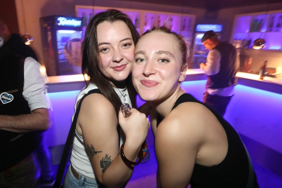 2025-08-02-1st-floor-eddi-0045.jpg 2025-08-02-1st-floor-eddi-0045.jpg