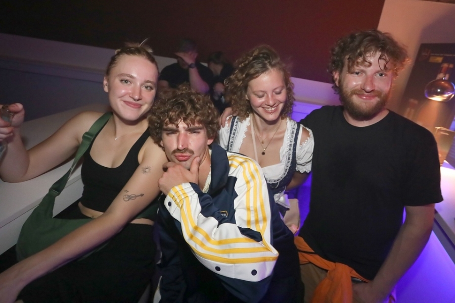 2025-08-02-1st-floor-eddi-0054.jpg 2025-08-02-1st-floor-eddi-0054.jpg