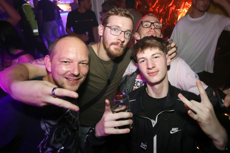 2025-08-02-1st-floor-eddi-0060.jpg 2025-08-02-1st-floor-eddi-0060.jpg