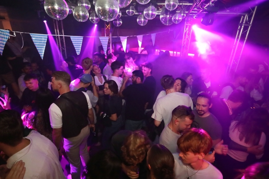 2025-08-02-1st-floor-eddi-0064.jpg 2025-08-02-1st-floor-eddi-0064.jpg