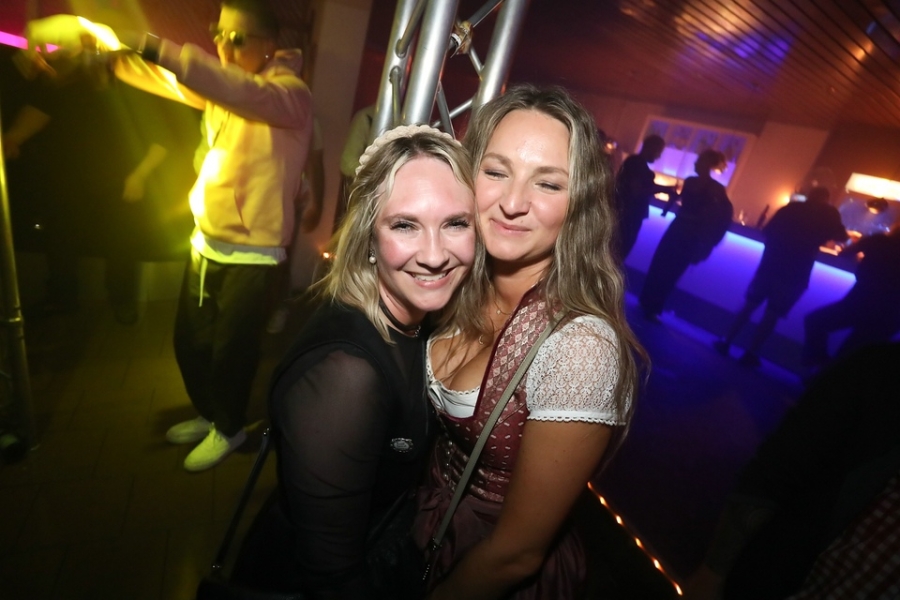 2025-08-02-1st-floor-eddi-0085.jpg 2025-08-02-1st-floor-eddi-0085.jpg