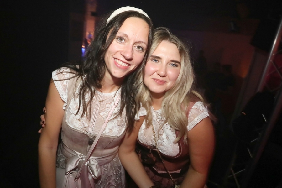 2025-08-02-1st-floor-eddi-0088.jpg 2025-08-02-1st-floor-eddi-0088.jpg