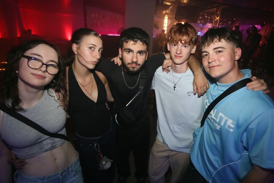 2025-08-02-1st-floor-eddi-0096.jpg 2025-08-02-1st-floor-eddi-0096.jpg