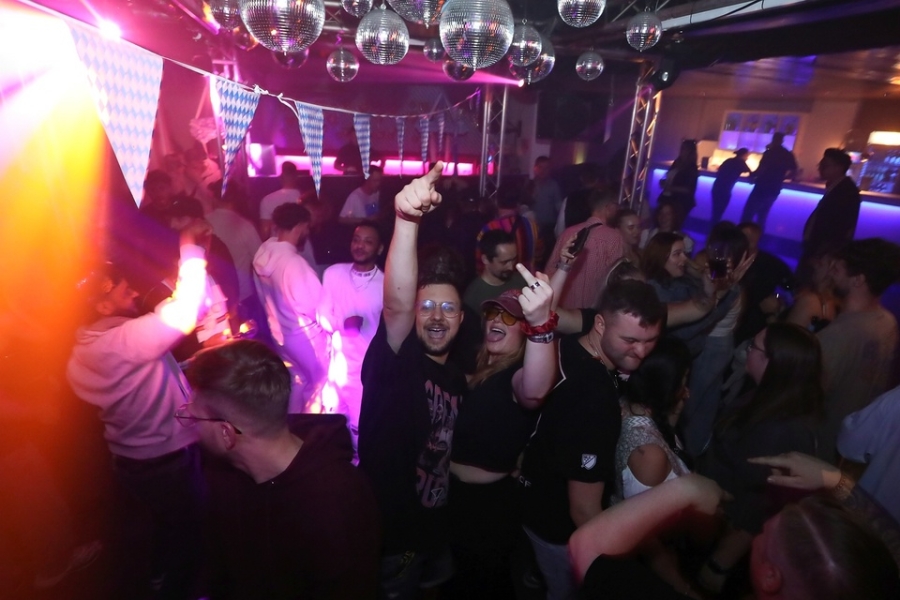 2025-08-02-1st-floor-eddi-0102.jpg 2025-08-02-1st-floor-eddi-0102.jpg