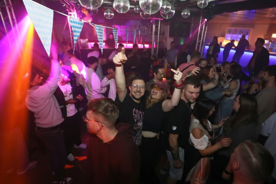 2025-08-02-1st-floor-eddi-0103.jpg 2025-08-02-1st-floor-eddi-0103.jpg