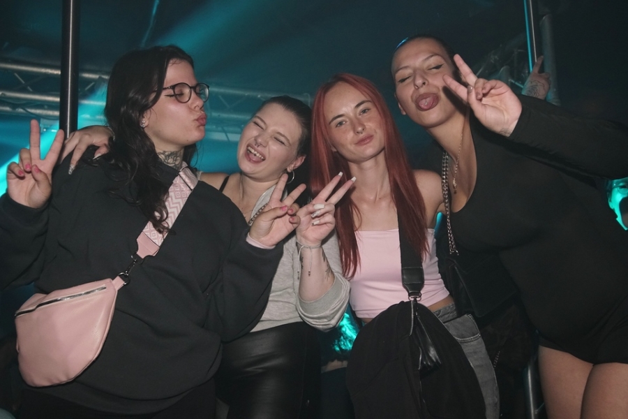 2025-09-12-1st-floor-micha-0082.jpg 2025-09-12-1st-floor-micha-0082.jpg