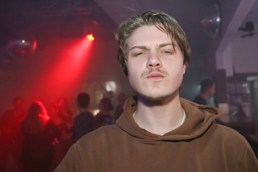 2025-09-27-club-aber-herzlich-eddi-0008.jpg 2025-09-27-club-aber-herzlich-eddi-0008.jpg