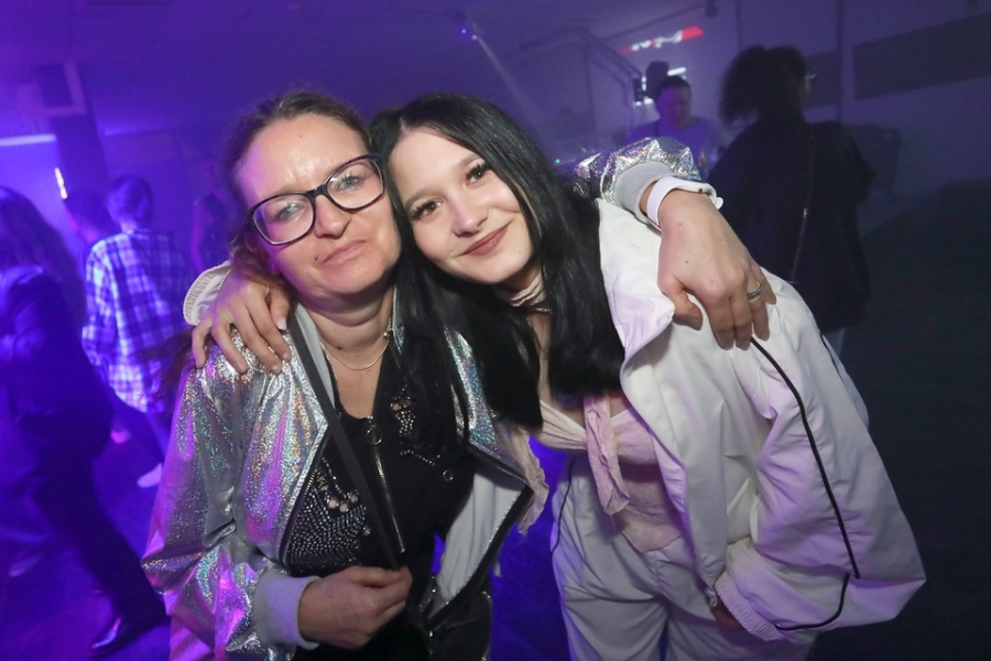 2025-09-27-club-aber-herzlich-eddi-0010.jpg 2025-09-27-club-aber-herzlich-eddi-0010.jpg