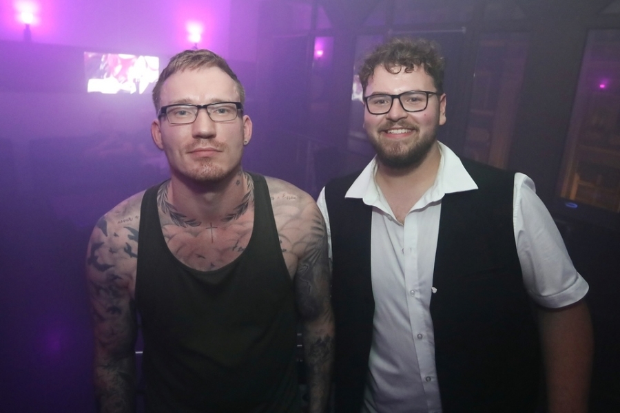 2025-09-27-club-aber-herzlich-eddi-0016.jpg 2025-09-27-club-aber-herzlich-eddi-0016.jpg