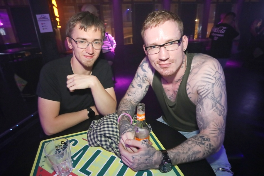 2025-09-27-club-aber-herzlich-eddi-0094.jpg 2025-09-27-club-aber-herzlich-eddi-0094.jpg