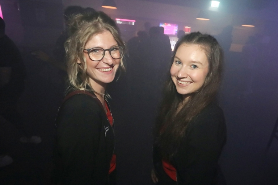 2025-09-27-club-aber-herzlich-eddi-0105.jpg 2025-09-27-club-aber-herzlich-eddi-0105.jpg