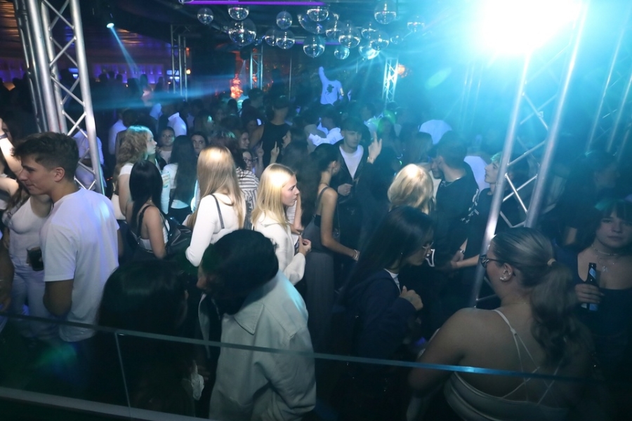 2025-10-02-1st-floor-eddi-0026.jpg 2025-10-02-1st-floor-eddi-0026.jpg