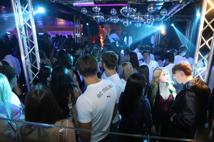 2025-10-02-1st-floor-eddi-0036.jpg 2025-10-02-1st-floor-eddi-0036.jpg