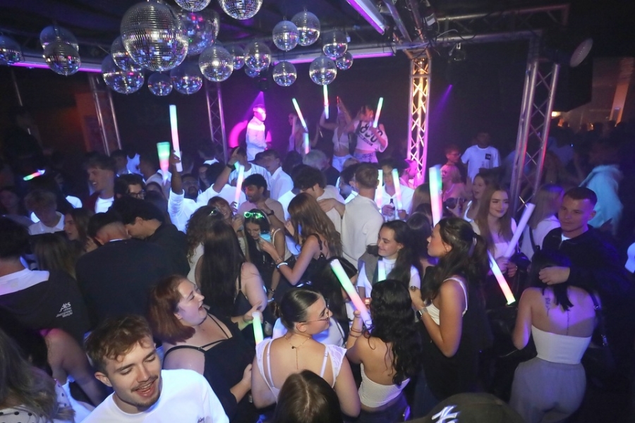 2025-10-02-1st-floor-eddi-0055.jpg 2025-10-02-1st-floor-eddi-0055.jpg