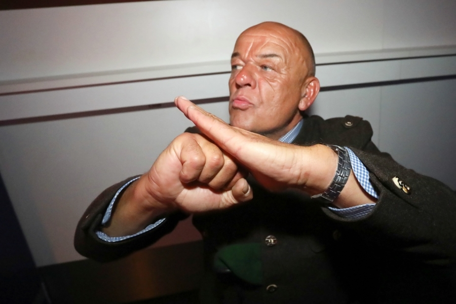 2025-10-02-1st-floor-eddi-0058.jpg 2025-10-02-1st-floor-eddi-0058.jpg