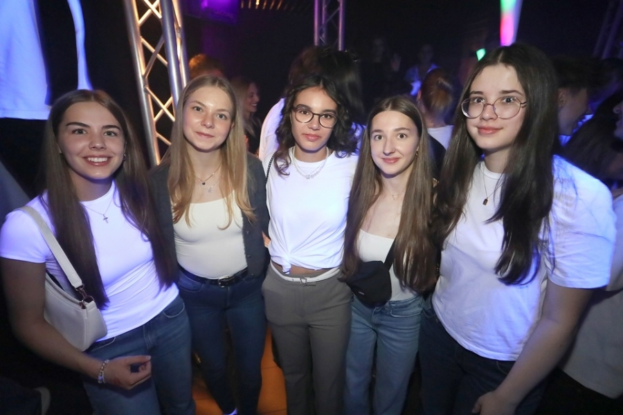 2025-10-02-1st-floor-eddi-0068.jpg 2025-10-02-1st-floor-eddi-0068.jpg