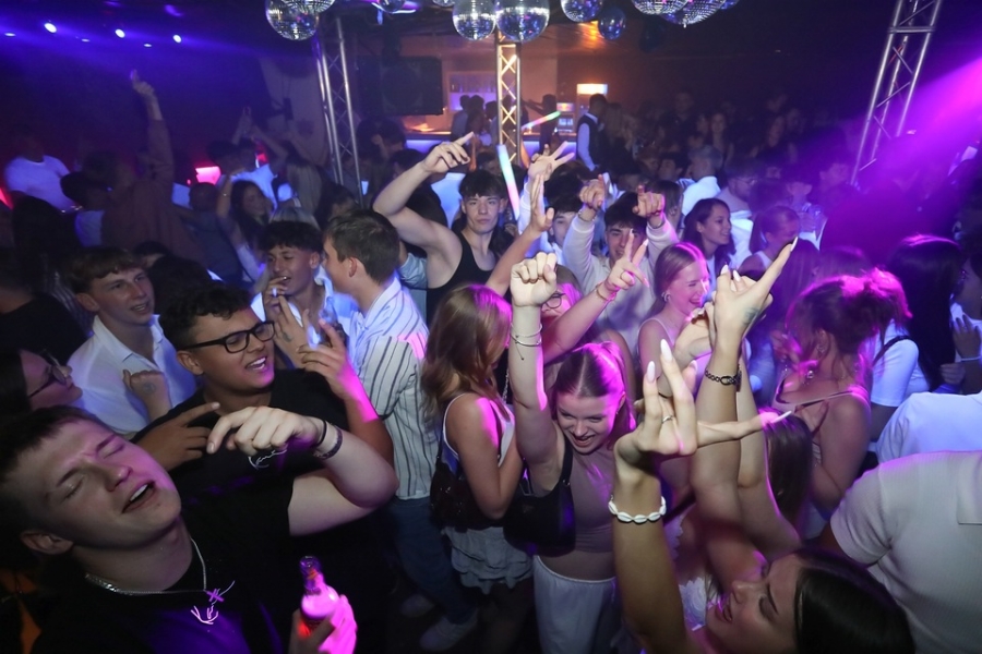 2025-10-02-1st-floor-eddi-0084.jpg 2025-10-02-1st-floor-eddi-0084.jpg