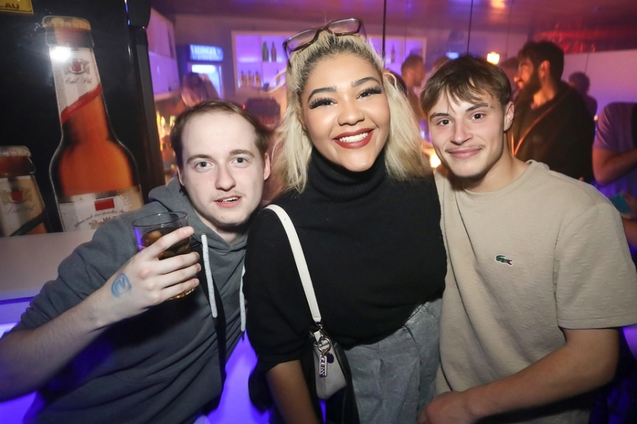 2025-10-02-1st-floor-eddi-0096.jpg 2025-10-02-1st-floor-eddi-0096.jpg