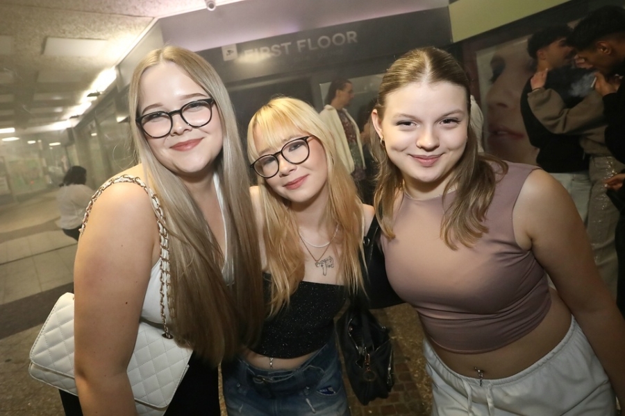 2025-10-02-1st-floor-eddi-0110.jpg 2025-10-02-1st-floor-eddi-0110.jpg