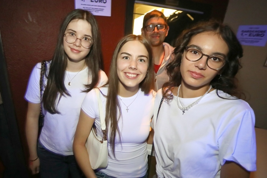 2025-10-02-1st-floor-eddi-0116.jpg 2025-10-02-1st-floor-eddi-0116.jpg