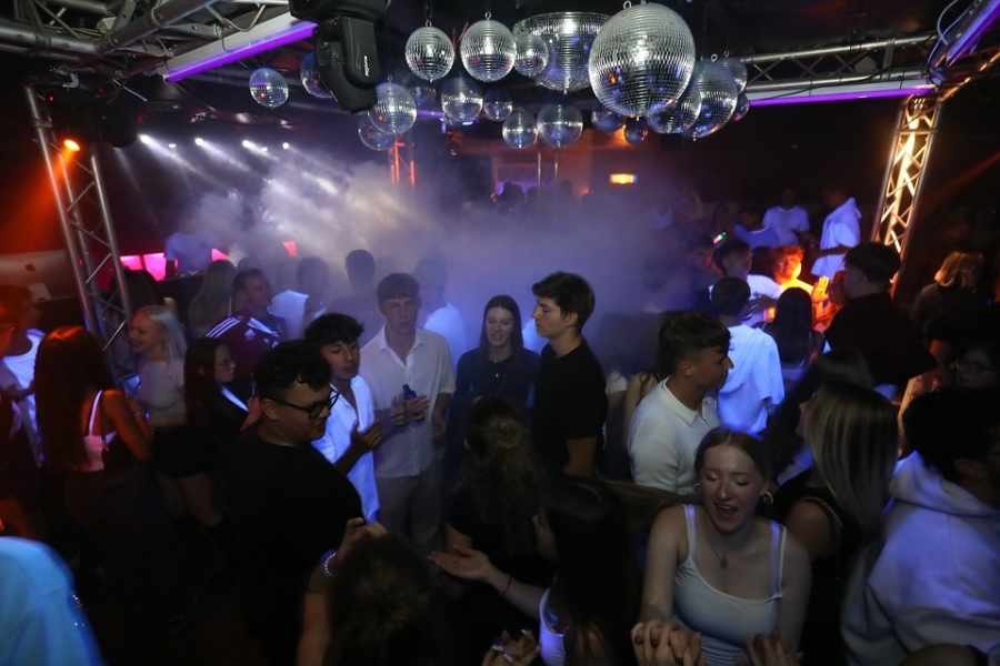 2025-10-02-1st-floor-eddi-0136.jpg 2025-10-02-1st-floor-eddi-0136.jpg