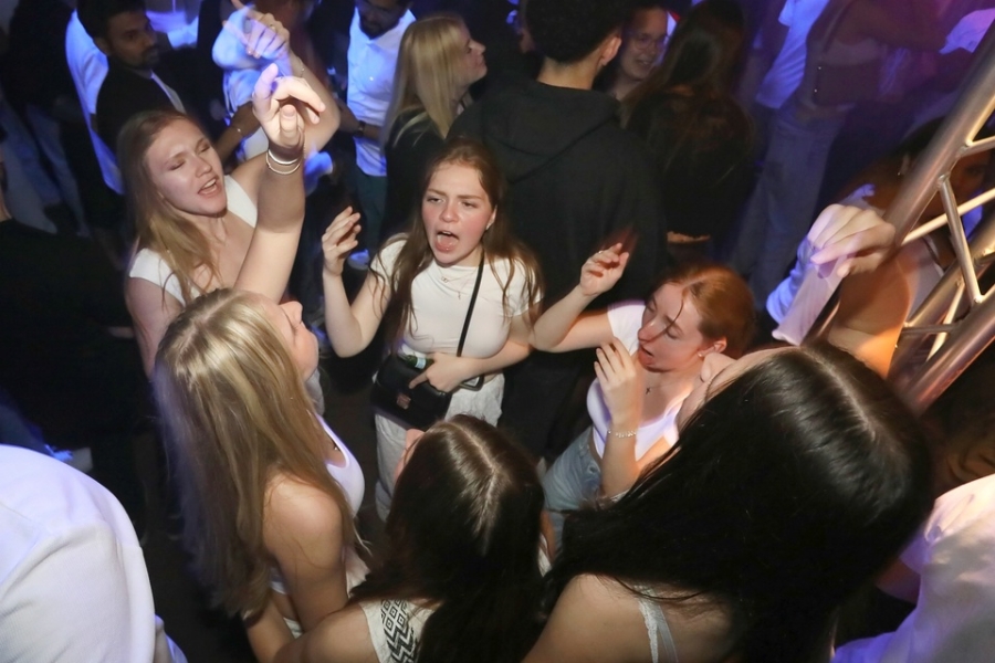 2025-10-02-1st-floor-eddi-0165.jpg 2025-10-02-1st-floor-eddi-0165.jpg