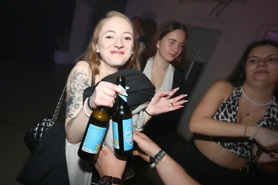 2025-10-02-1st-floor-eddi-0182.jpg 2025-10-02-1st-floor-eddi-0182.jpg