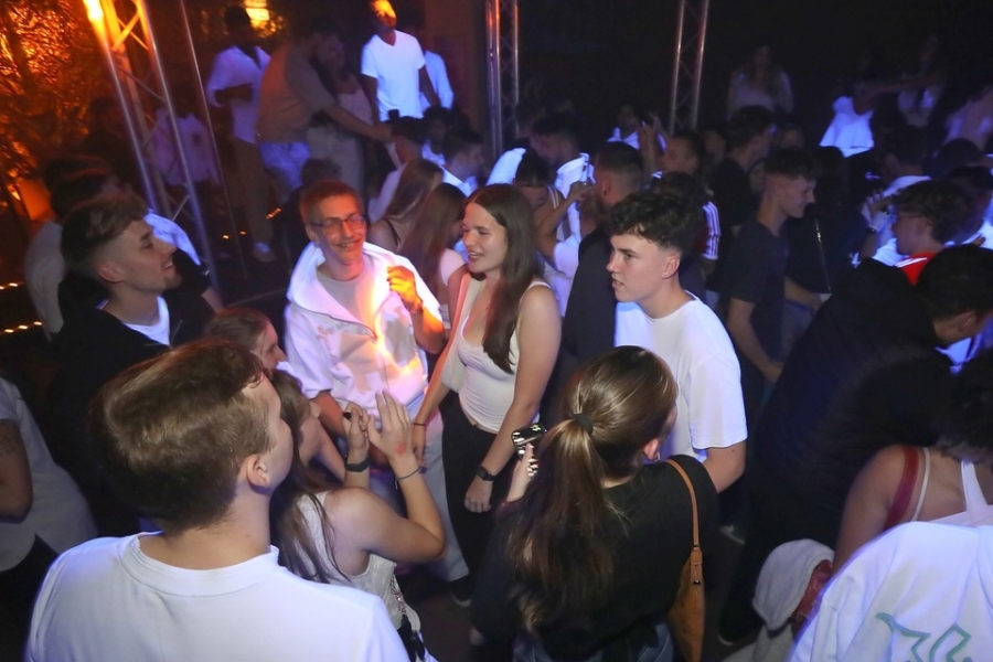 2025-10-02-1st-floor-eddi-0188.jpg 2025-10-02-1st-floor-eddi-0188.jpg