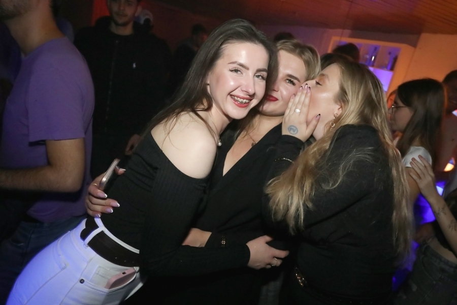 2025-10-02-1st-floor-eddi-0190.jpg 2025-10-02-1st-floor-eddi-0190.jpg