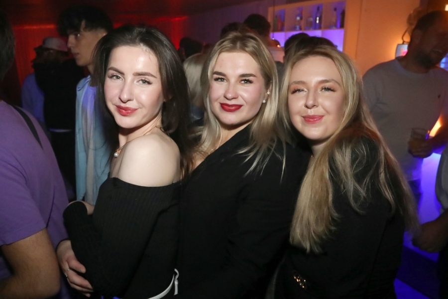 2025-10-02-1st-floor-eddi-0191.jpg 2025-10-02-1st-floor-eddi-0191.jpg