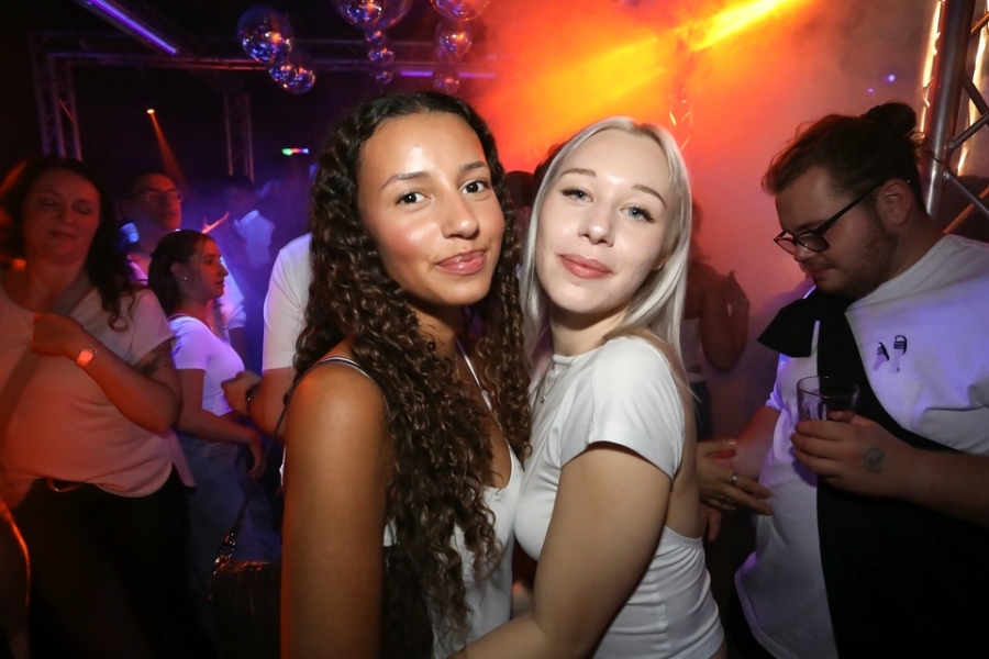 2025-10-02-1st-floor-eddi-0192.jpg 2025-10-02-1st-floor-eddi-0192.jpg