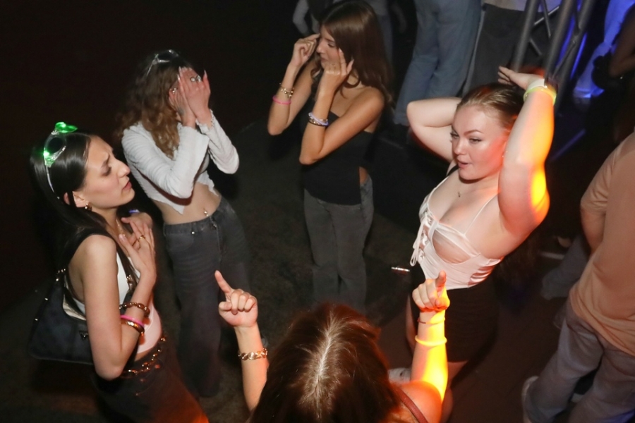 2025-10-02-1st-floor-eddi-0203.jpg 2025-10-02-1st-floor-eddi-0203.jpg