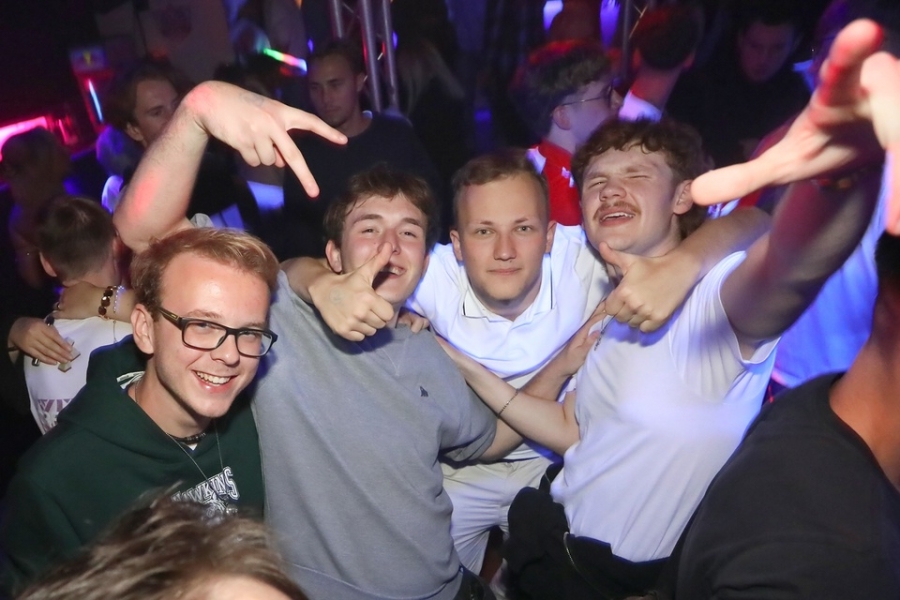 2025-10-02-1st-floor-eddi-0228.jpg 2025-10-02-1st-floor-eddi-0228.jpg