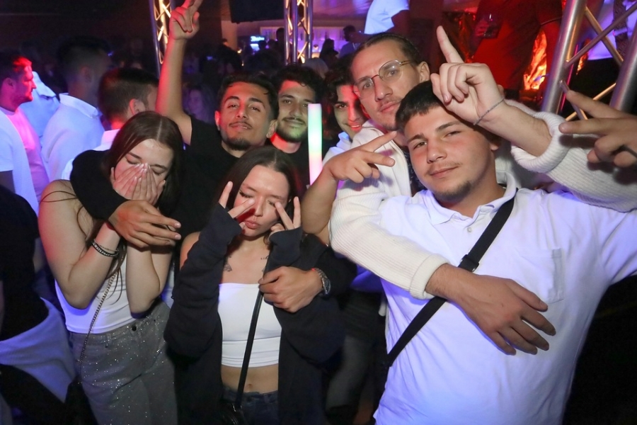 2025-10-02-1st-floor-eddi-0234.jpg 2025-10-02-1st-floor-eddi-0234.jpg