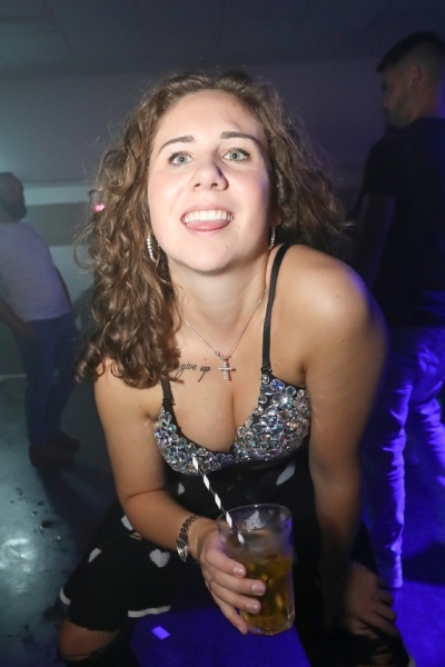 2025-10-04-club-aber-herzlich-eddi-0097.jpg 2025-10-04-club-aber-herzlich-eddi-0097.jpg