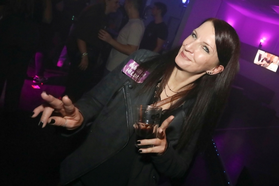 2025-10-04-club-aber-herzlich-eddi-0102.jpg 2025-10-04-club-aber-herzlich-eddi-0102.jpg