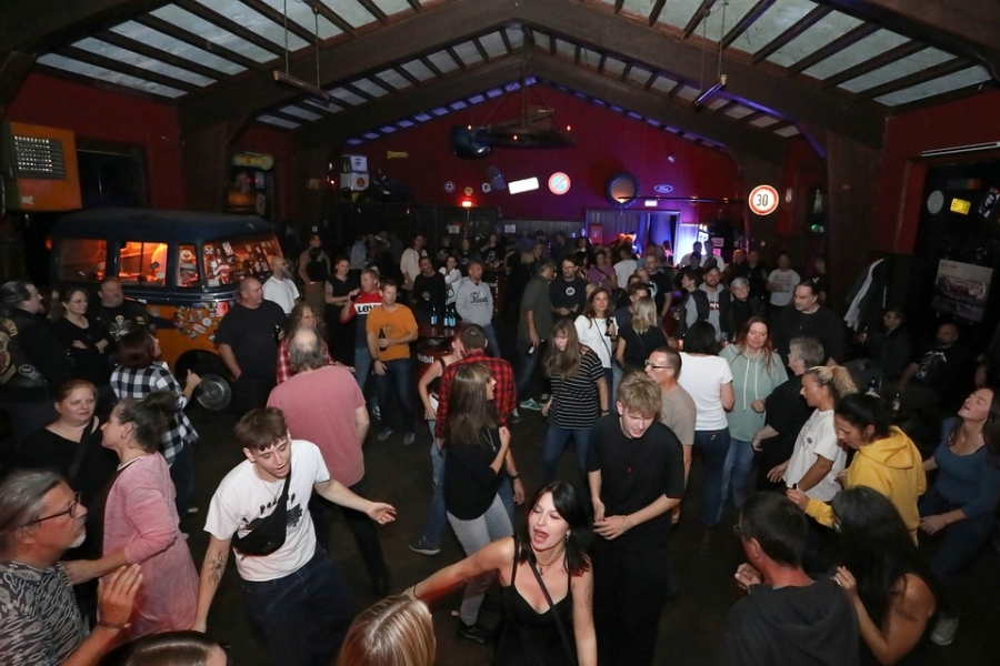 2025-10-04-fernverkehr-eddi-0004.jpg 2025-10-04-fernverkehr-eddi-0004.jpg