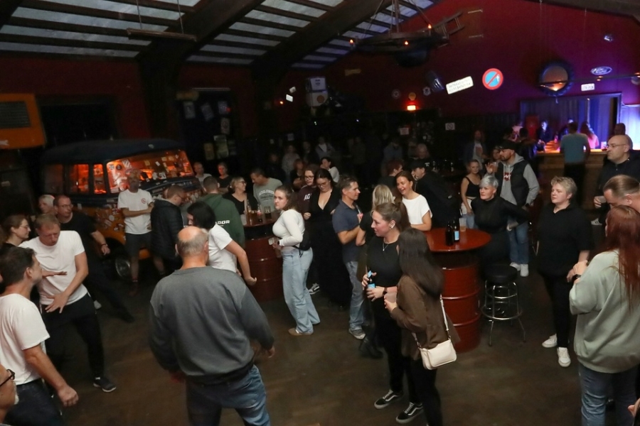 2025-10-04-fernverkehr-eddi-0042.jpg 2025-10-04-fernverkehr-eddi-0042.jpg