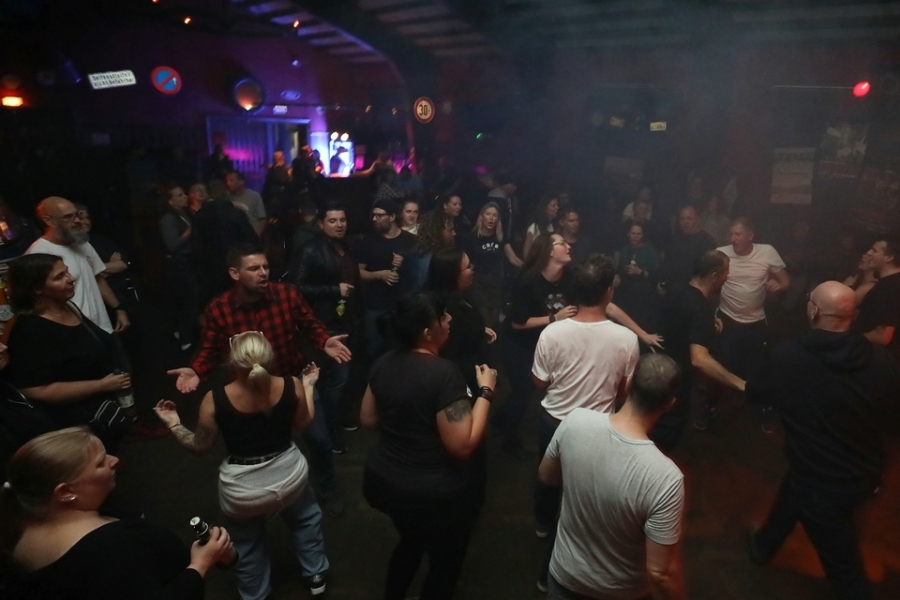 2025-10-04-fernverkehr-eddi-0050.jpg 2025-10-04-fernverkehr-eddi-0050.jpg