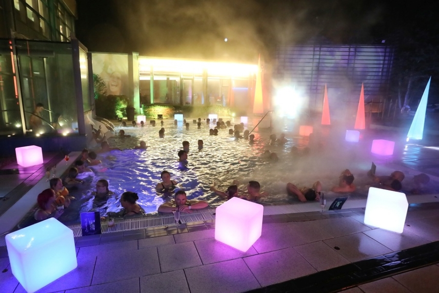 2025-10-25-therme-bad-steben-eddi-0014.jpg 2025-10-25-therme-bad-steben-eddi-0014.jpg