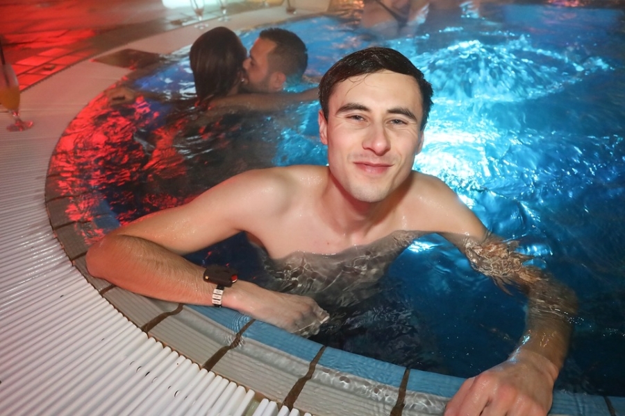 2025-10-25-therme-bad-steben-eddi-0030.jpg 2025-10-25-therme-bad-steben-eddi-0030.jpg