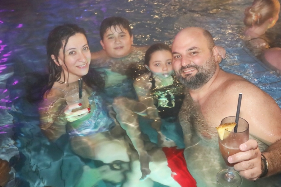 2025-10-25-therme-bad-steben-eddi-0047.jpg 2025-10-25-therme-bad-steben-eddi-0047.jpg