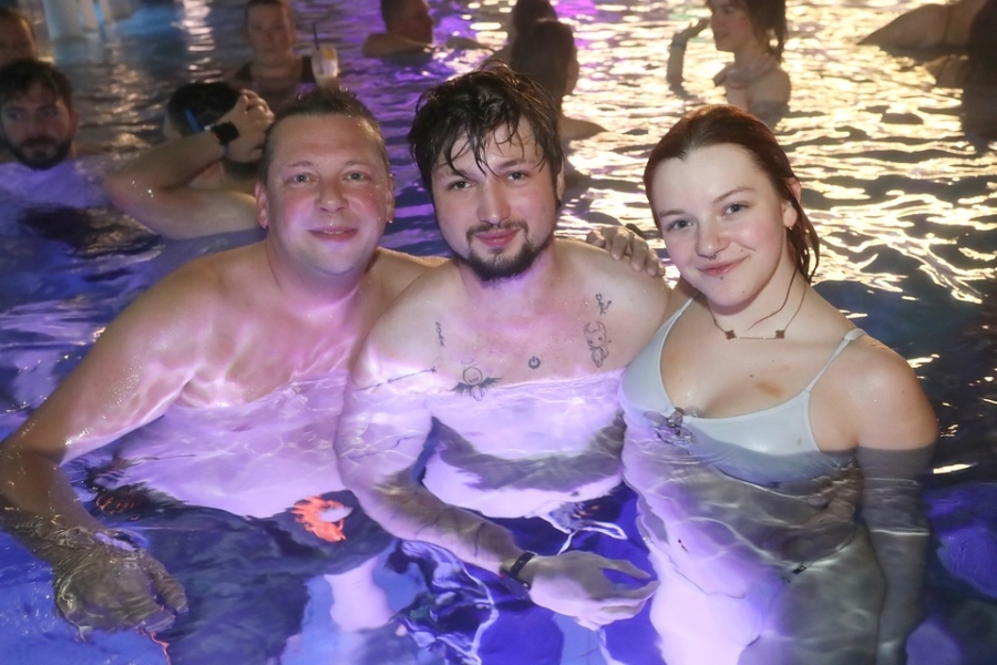 2025-10-25-therme-bad-steben-eddi-0053.jpg 2025-10-25-therme-bad-steben-eddi-0053.jpg