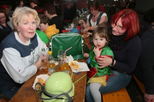 2014-03-03-f-dorf-kinderfasching-eddi-0075.jpg