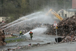 2014-04-11-brand-papierfabrik-macher-eddi-0009.jpg