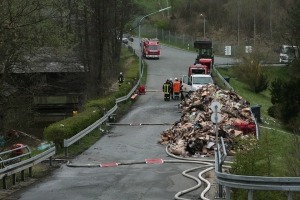 2014-04-11-brand-papierfabrik-macher-eddi-0013.jpg